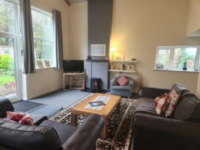 3 Bed in Holmrook SZ272